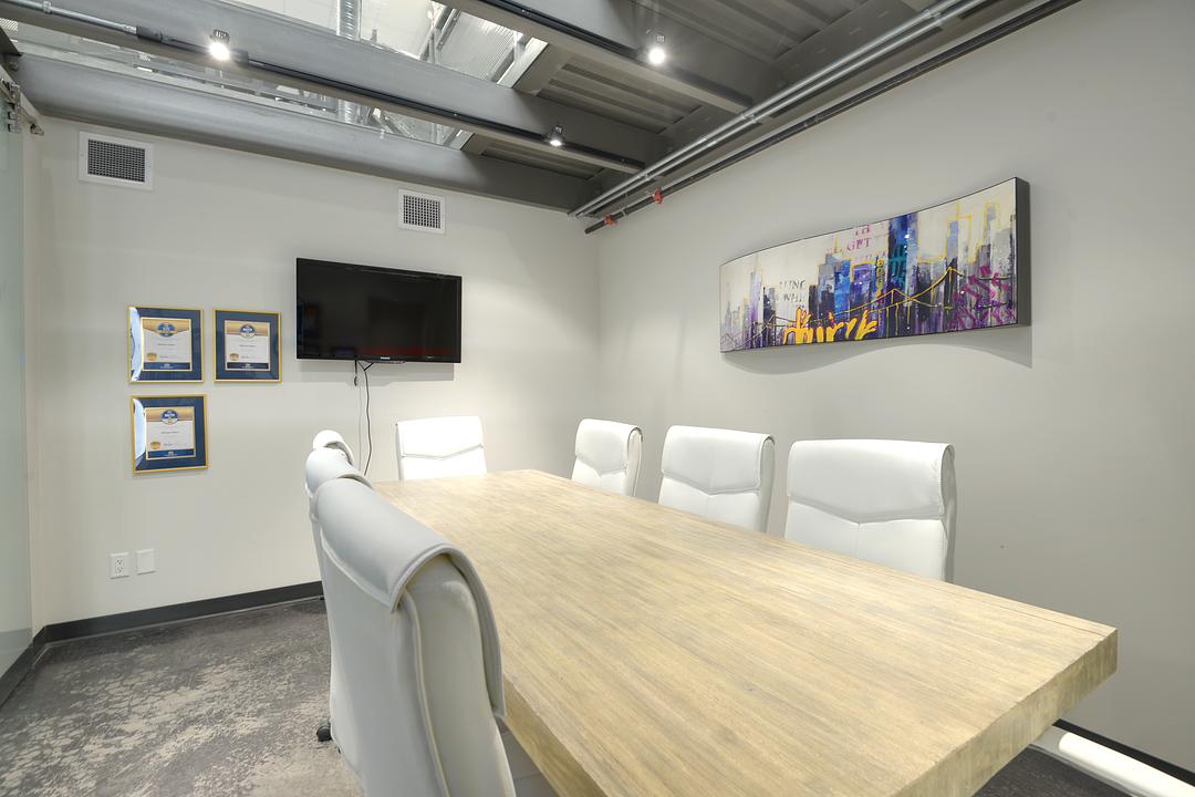 220 Lonsdale Avenue, North Vancouver, BC