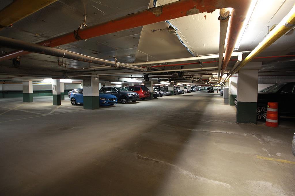 147 - 328 Centre Street South, Calgary, AB