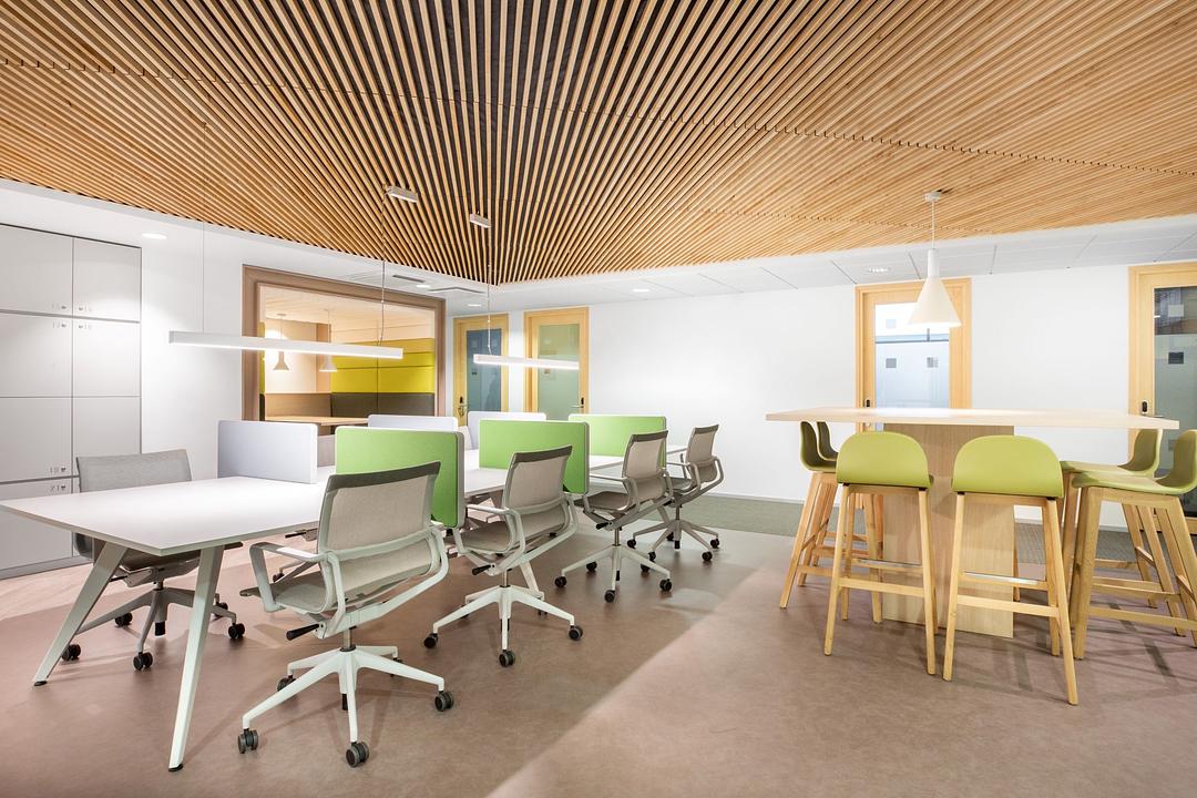 Office space for rent for 4 persons in London City Centre  - 380 Wellington St, London, ON