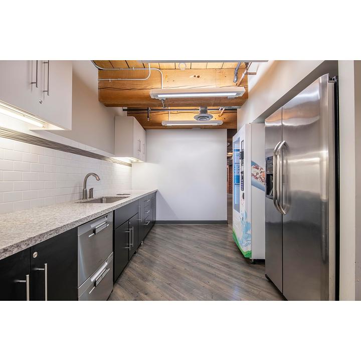 Office space for rent for 2 persons in Yaletown Vancouver - 1090 Homer St, Vancouver, BC