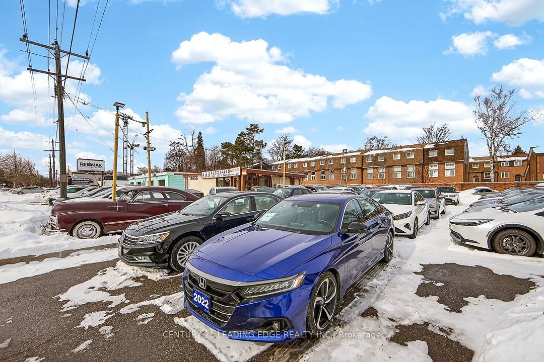 4656 Kingston Road, Toronto, ON