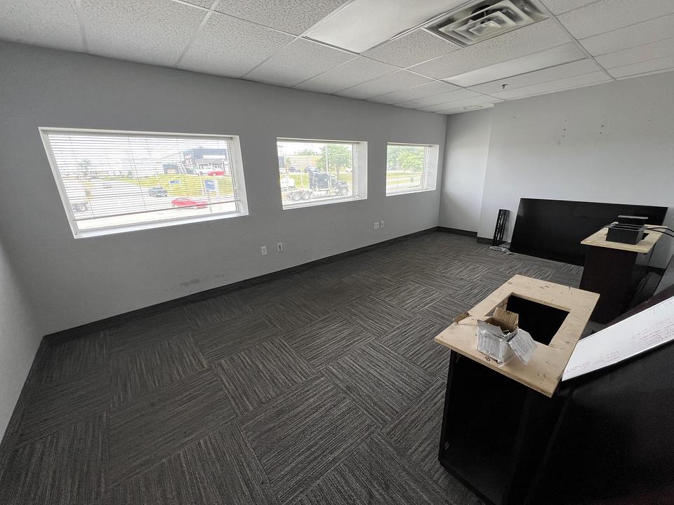 20 - 24 Akerley Boulevard, Dartmouth, NS