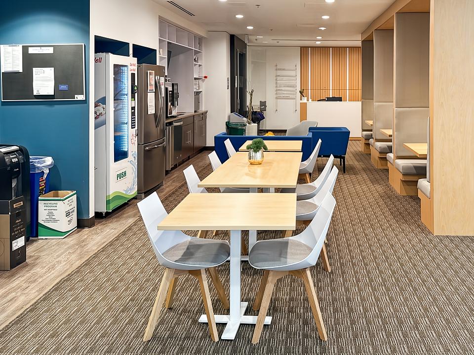 885 West Georgia Street, Vancouver, BC