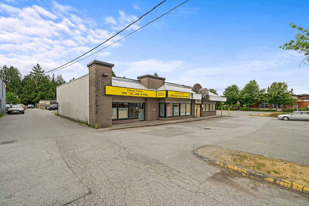 20718 Lougheed Highway, Maple Ridge, BC