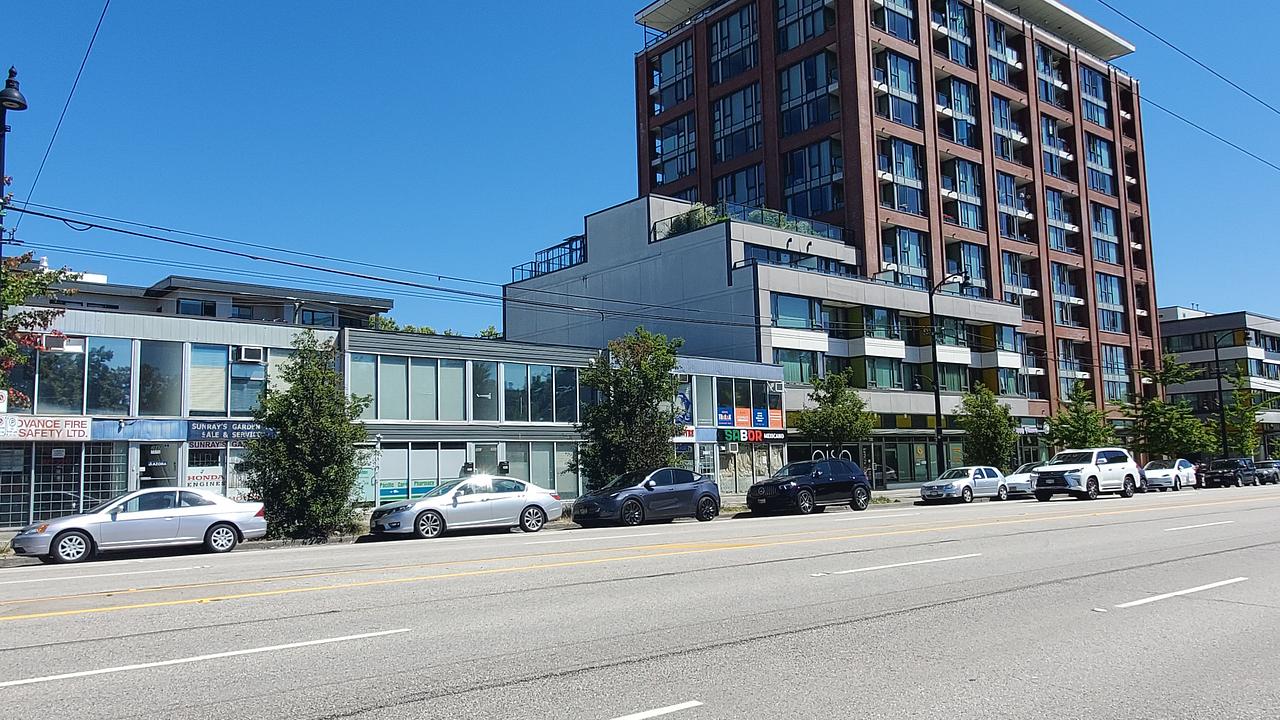 2653 - 2657 Kingsway, Vancouver, BC