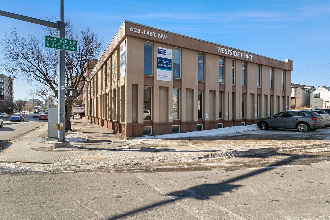 101 - 625 14 Street Northwest, Calgary, AB