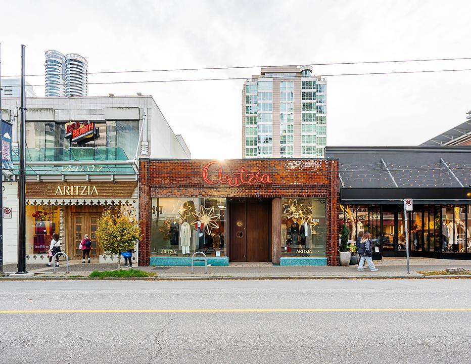 1110 Robson Street, Vancouver, BC
