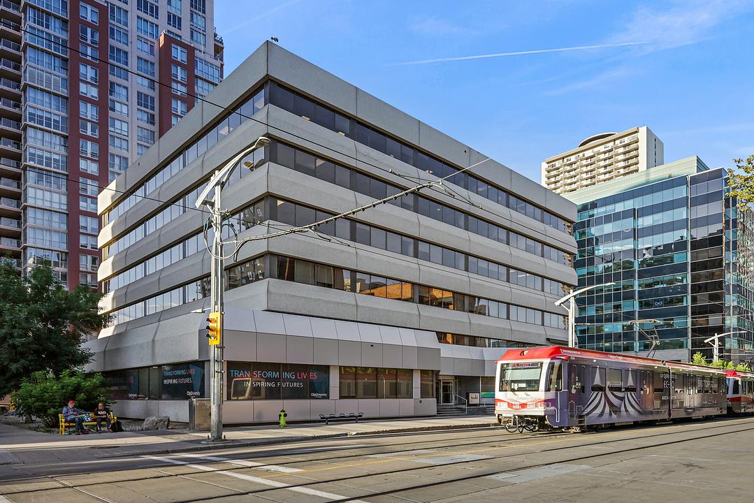 105 - 1040 7 Avenue Southwest, Calgary, AB