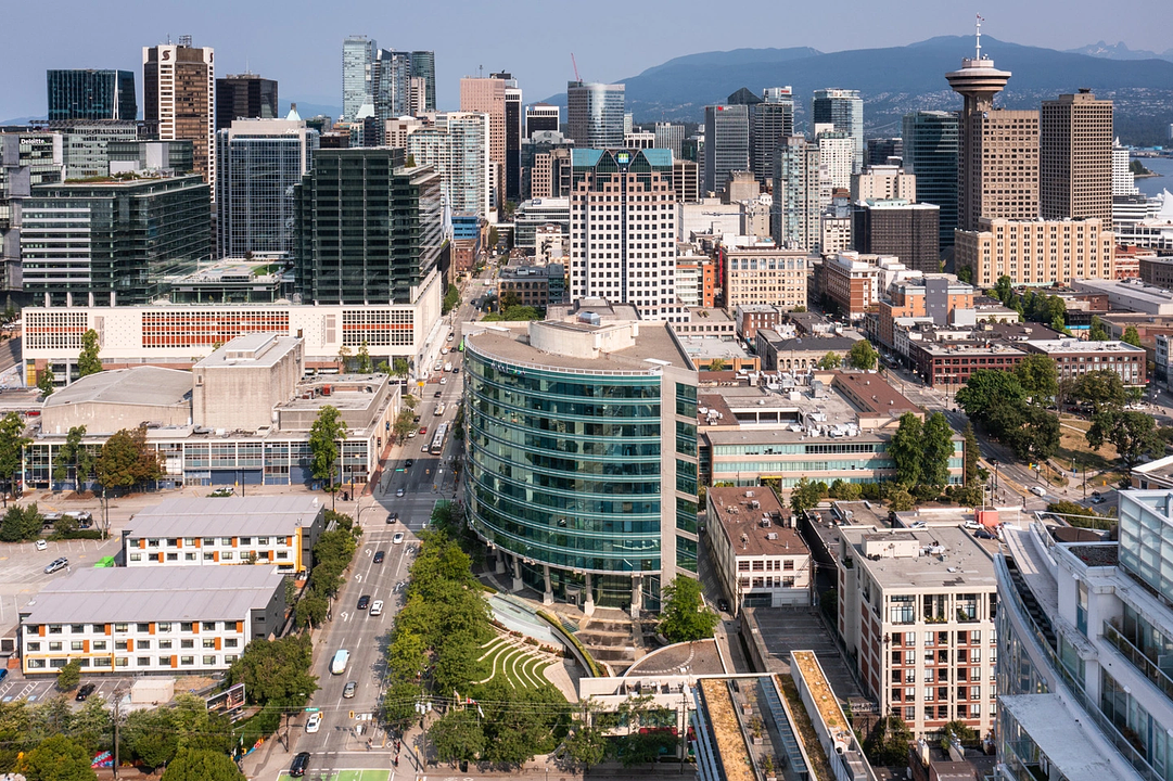 00300 - 111 Dunsmuir Street, Vancouver, BC