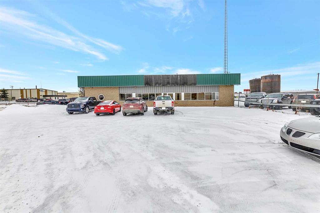 5202 65 Street, Lloydminster, AB