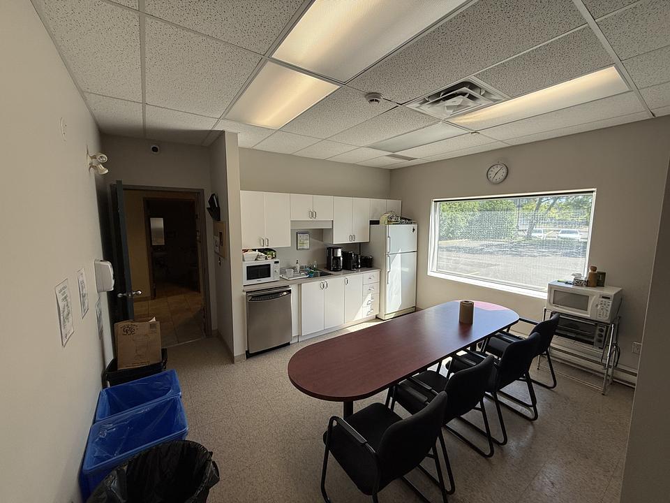 100 - 1195 Michael Street, Ottawa, ON