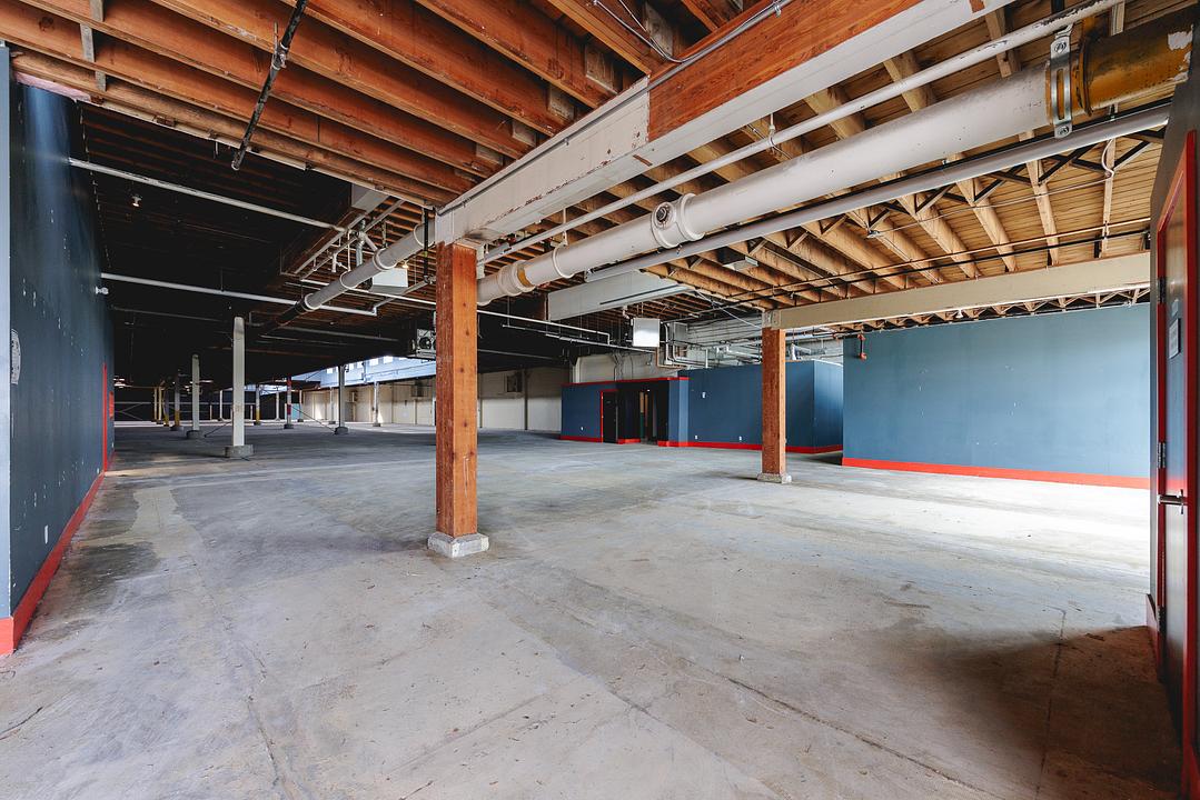 100 - 11480 River Road, Richmond, BC
