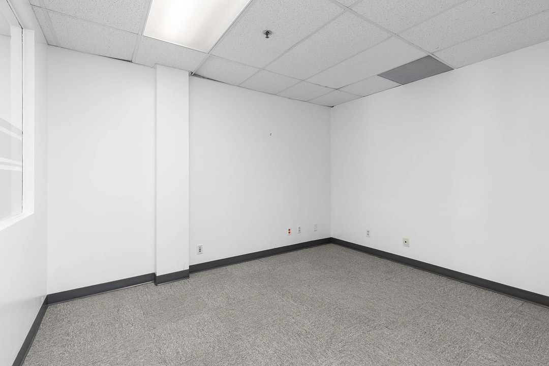 8146 - 8150 Boulevard Métropolitain Est, Montréal, QC