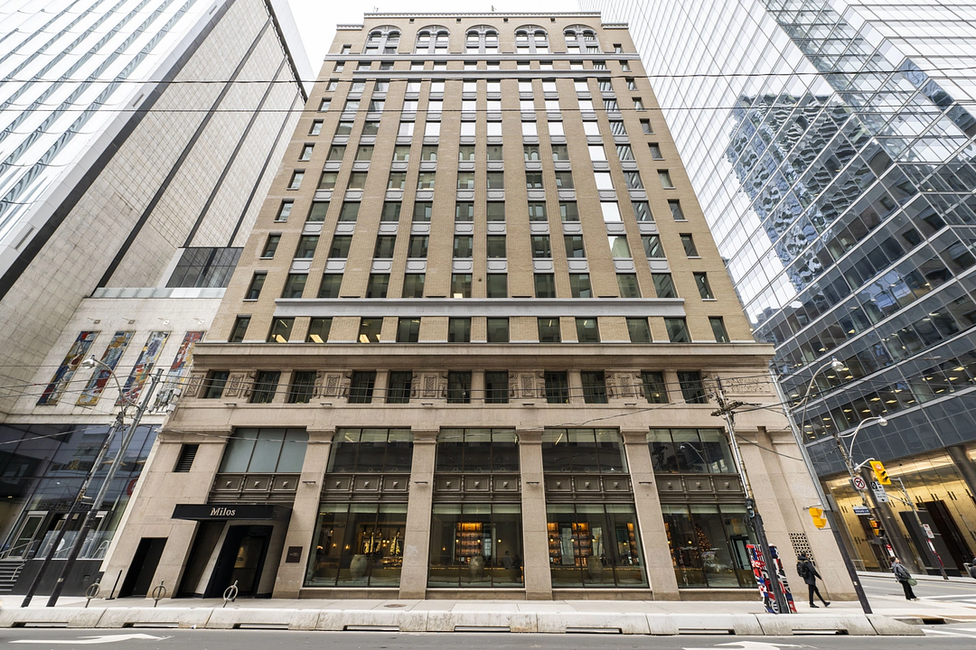 700 - 330 Bay Street, Toronto, ON