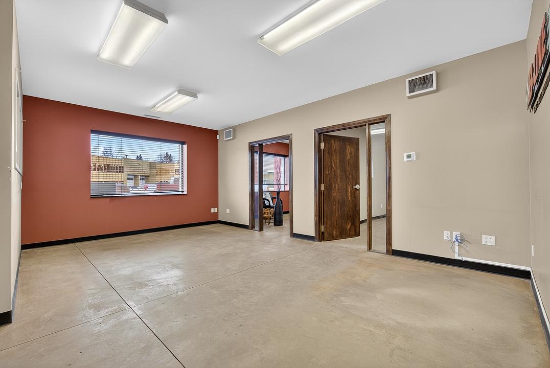 32 Rayborn Crescent, St. Albert, AB