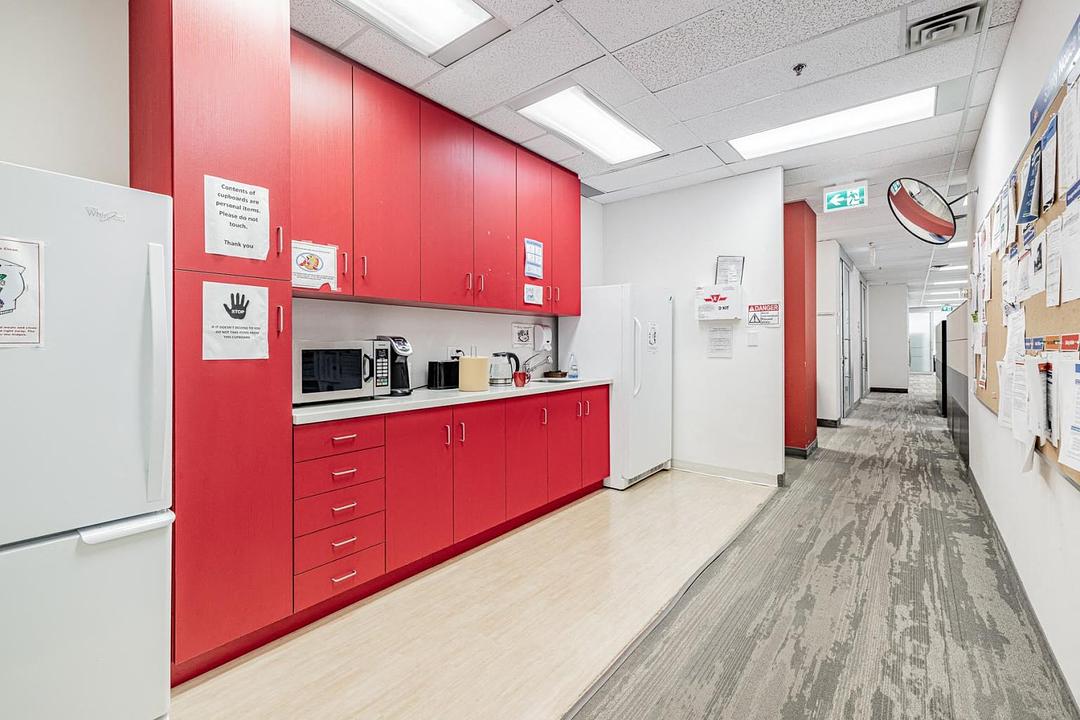 300 - 5 Park Home Avenue, Toronto, ON