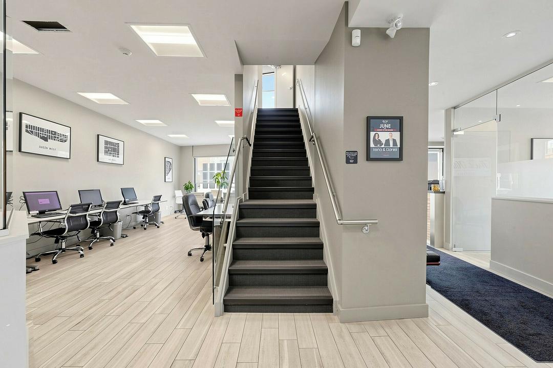 Full Building - 1911 Avenue Road, Toronto, ON
