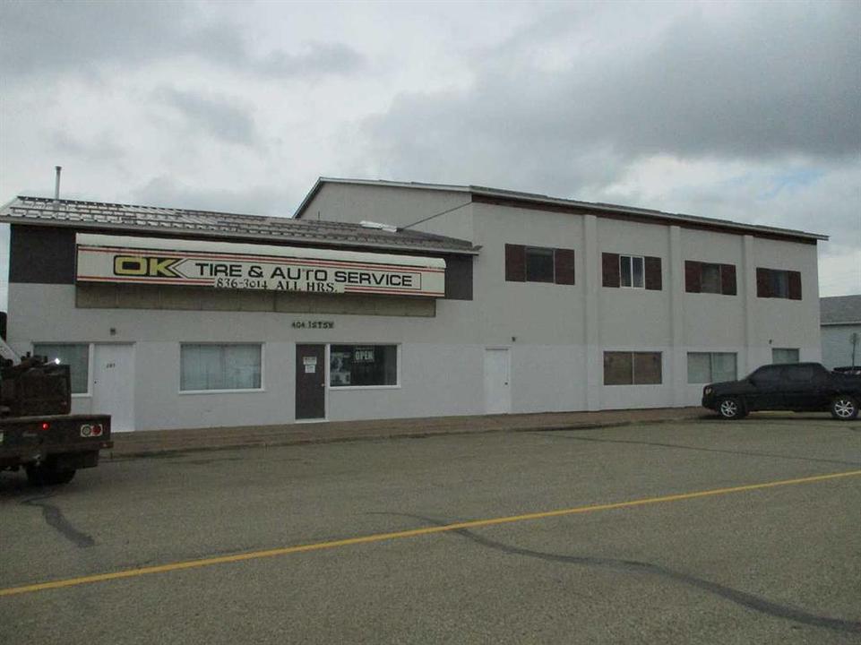 404 1 Street Southwest, Manning, AB