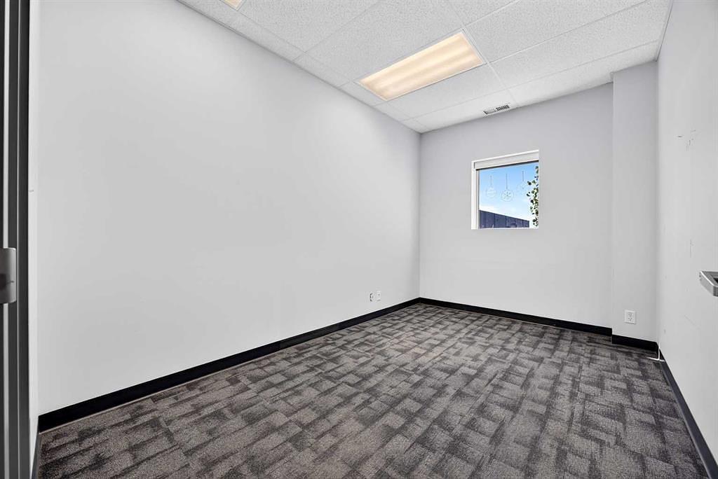 240086 Frontier Crescent, Rocky View County, AB