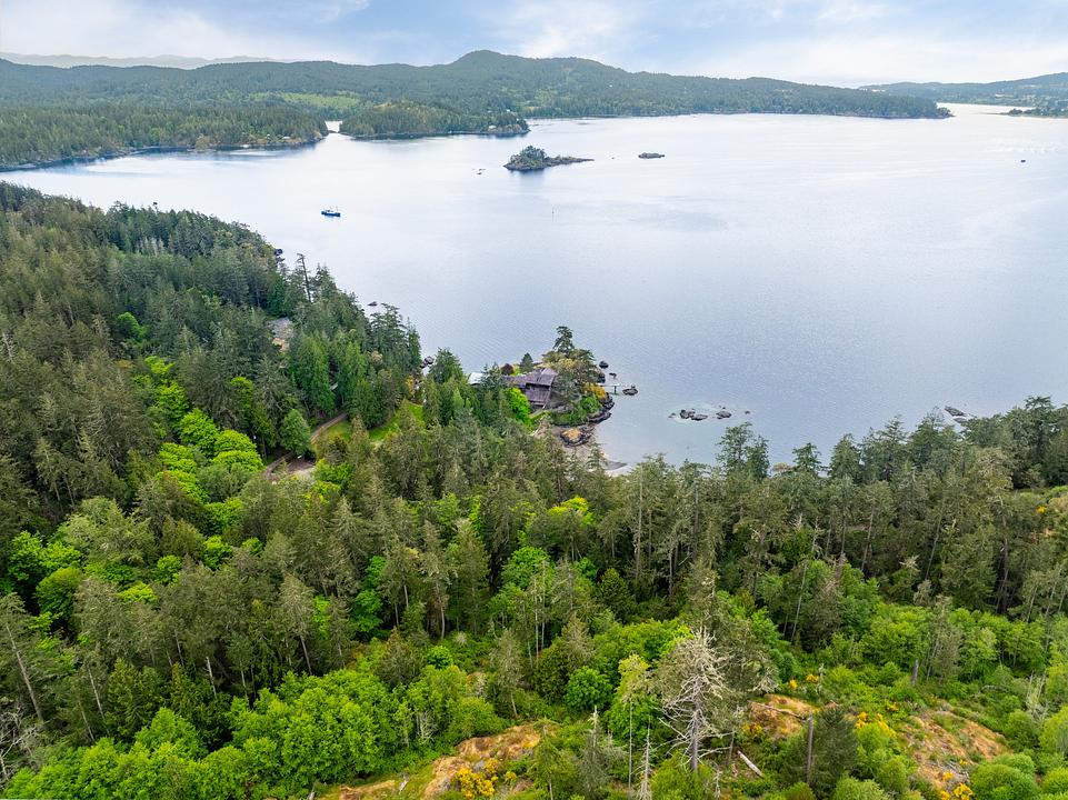 1424 Gillespie Road, Sooke, BC