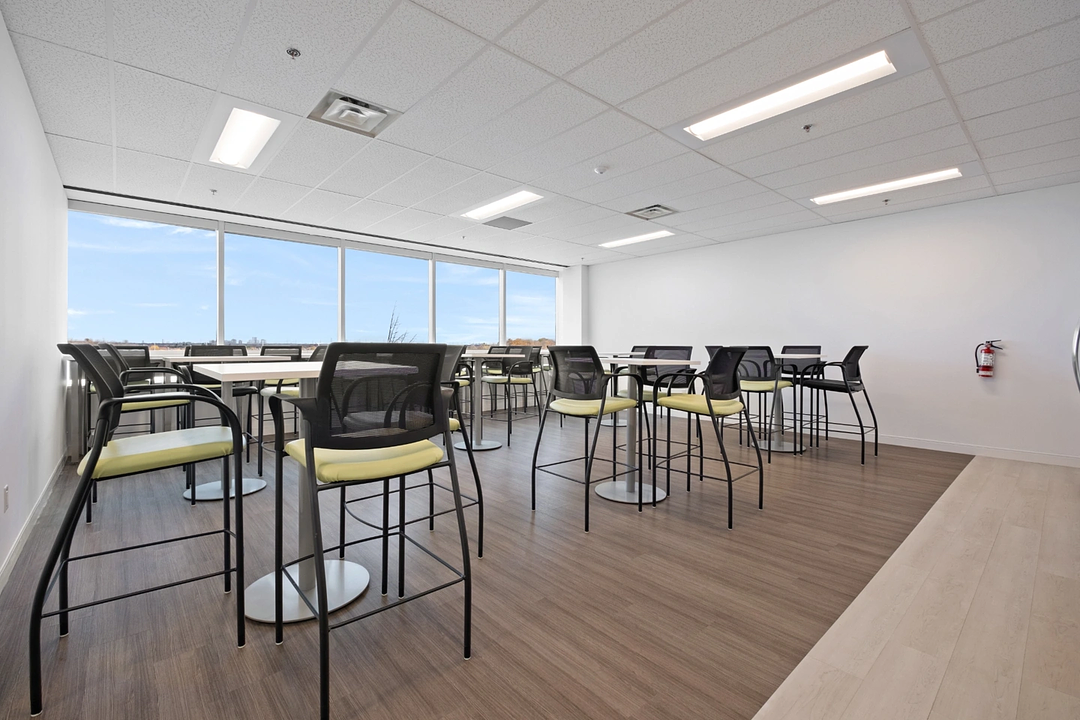 200 - 6775 Financial Drive, Mississauga, ON