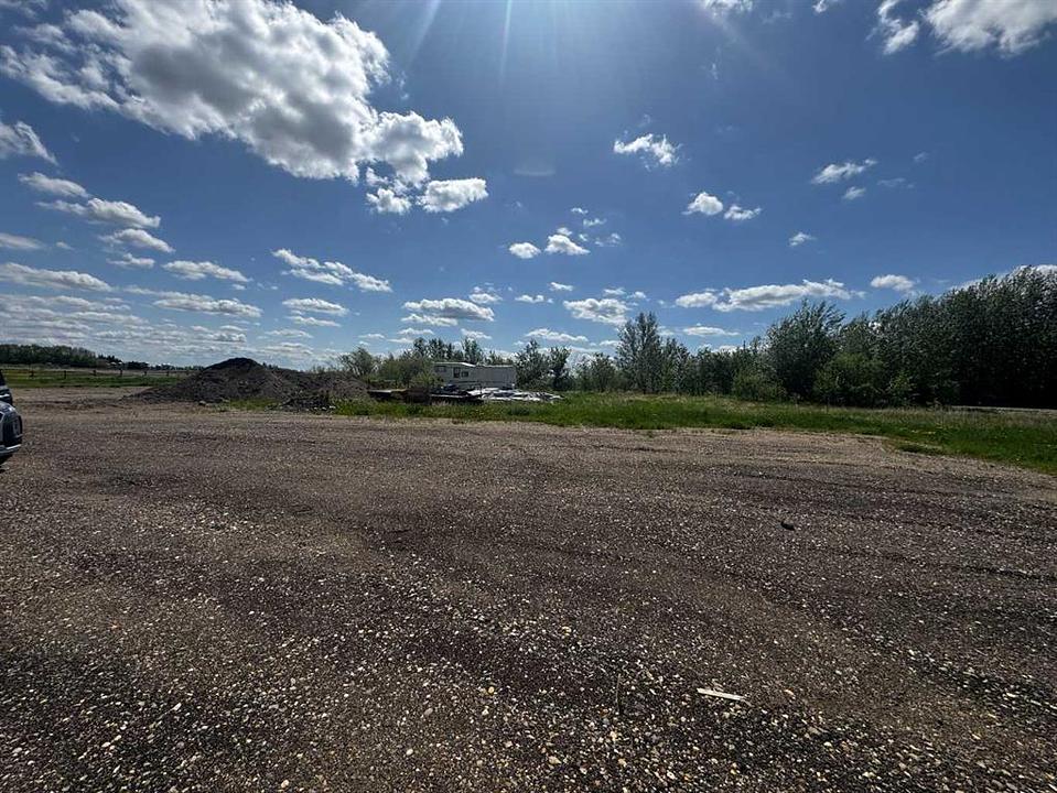 4603 49 Avenue, Dewberry, AB