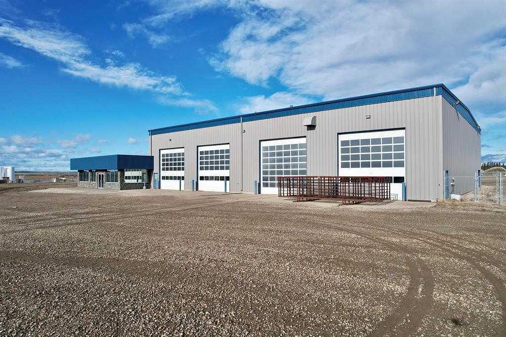 100 3 Street West, Beaverlodge, AB