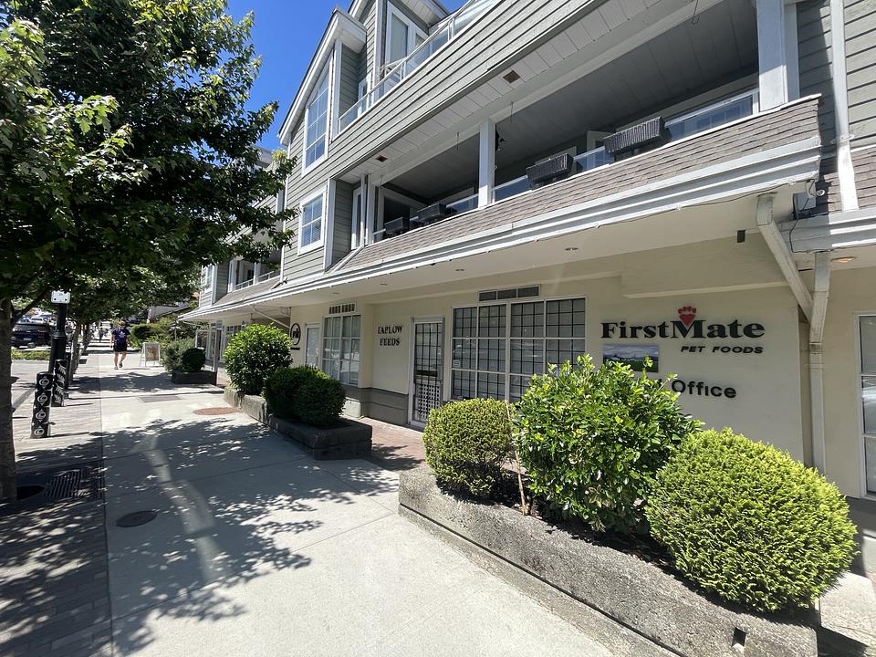 105C - 4390 Gallant Avenue, North Vancouver, BC