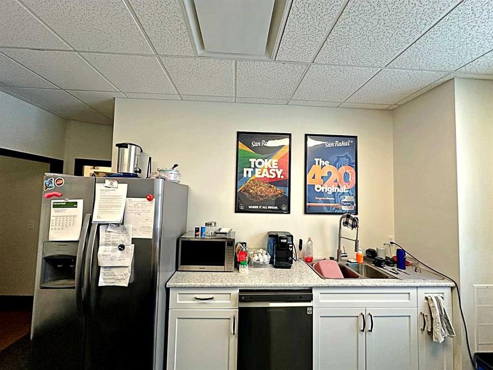 105 - 9904 Franklin Avenue, Fort McMurray, AB