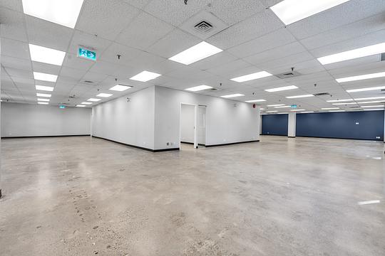 111 Peter Street, Toronto, ON