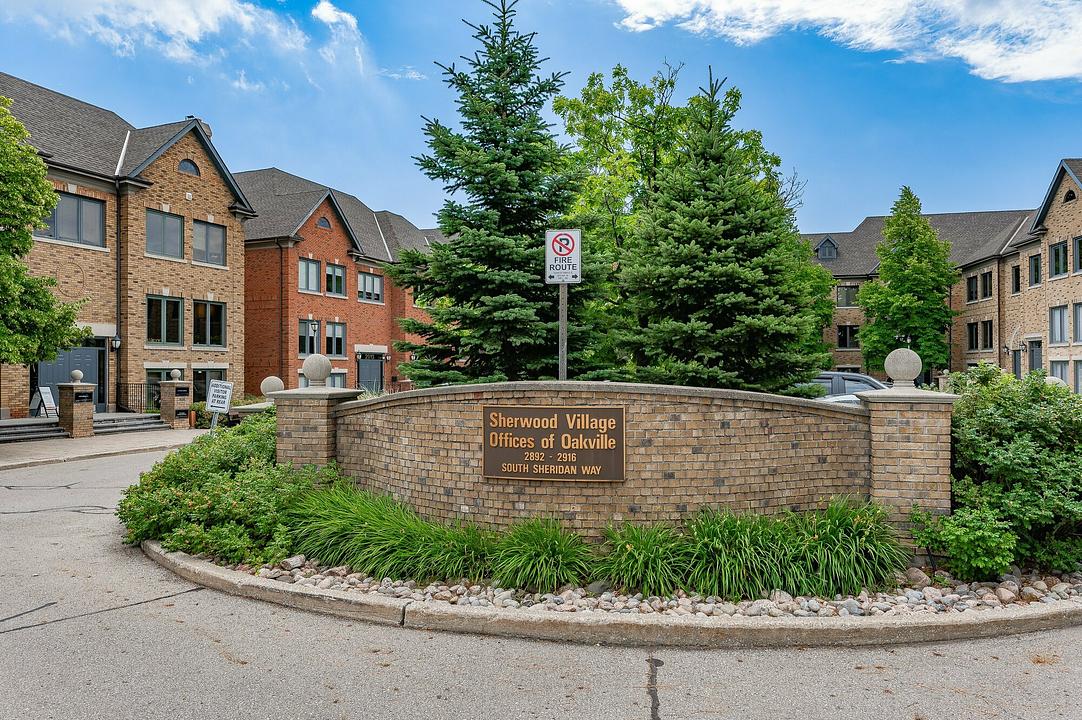 Suite 301A - 104-2904 South Sheridan Way, Oakville, ON