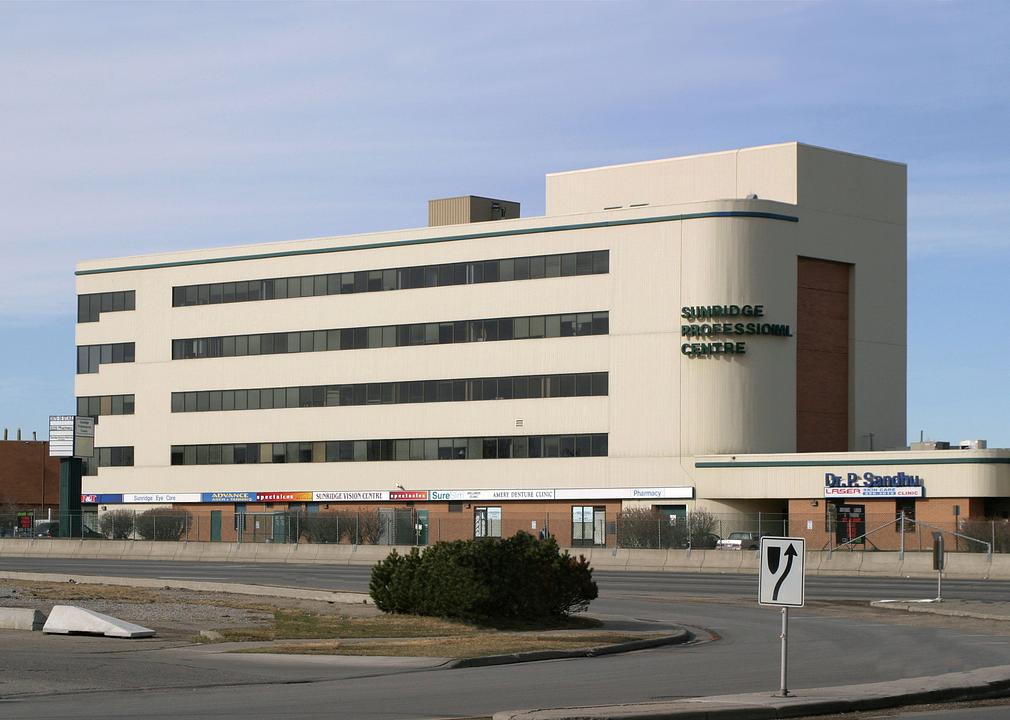 512 - 2675 36 St NE, Calgary, AB