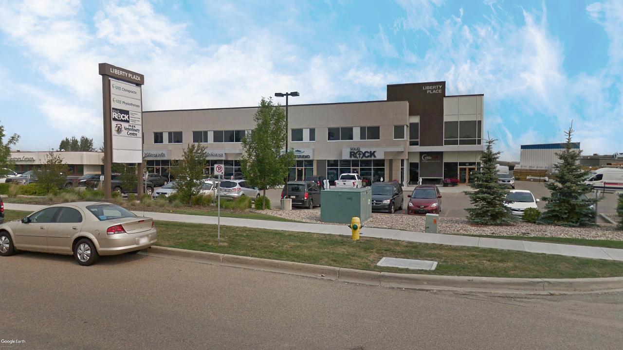 207 - 111 Broadway Blvd, Sherwood Park, AB