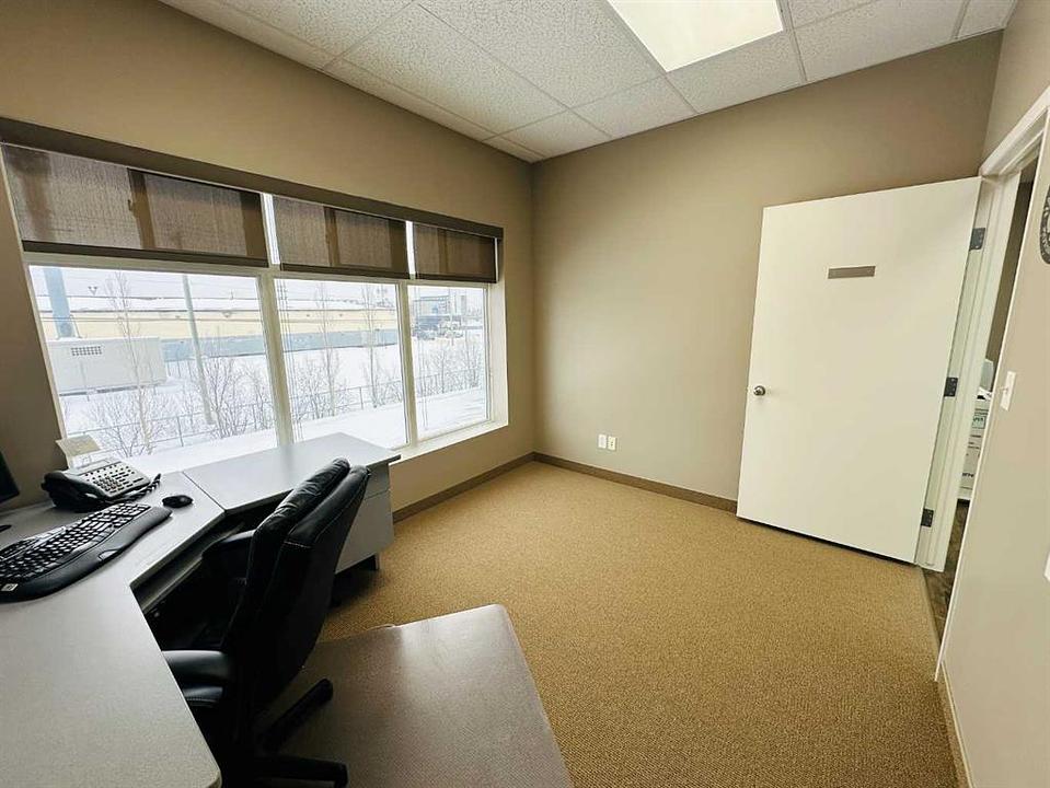 201 - 10055 120 Avenue, Grande Prairie, AB