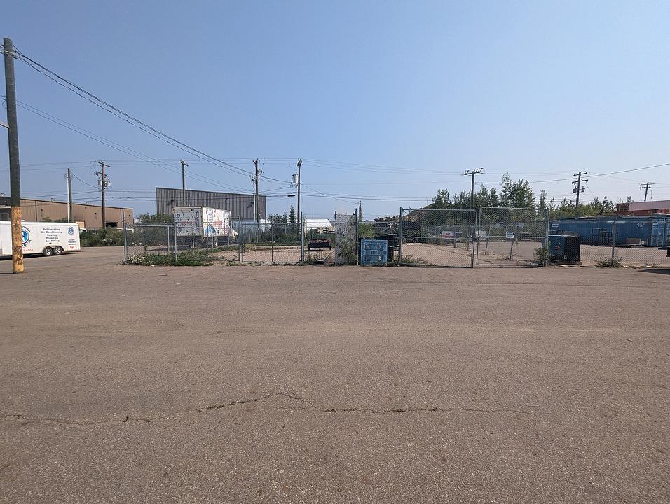 242 Macalpine Crescent, Fort McMurray, AB