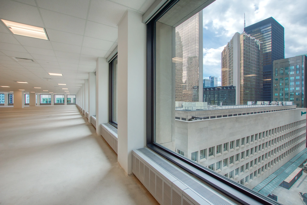 800 - 18 Wellington Street West, Toronto, ON