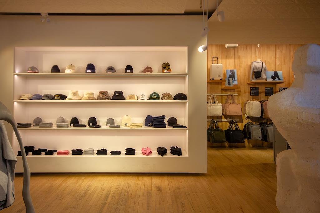 347 Water St, Vancouver, BC