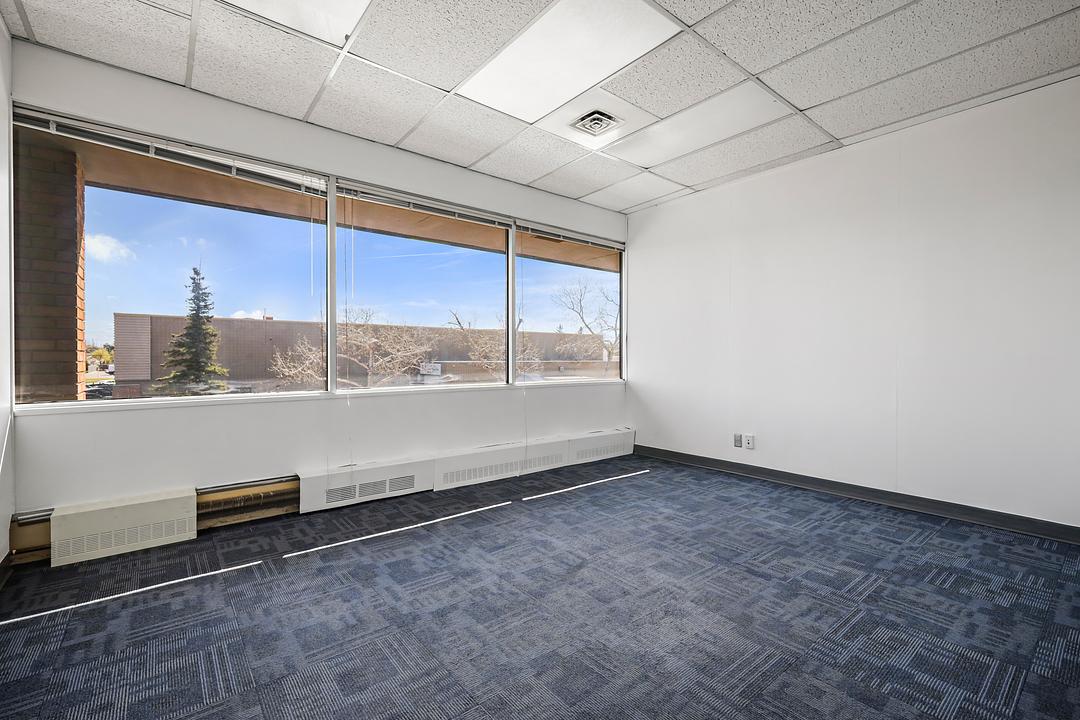 220 - 3016 19 Street Northeast, Calgary, AB