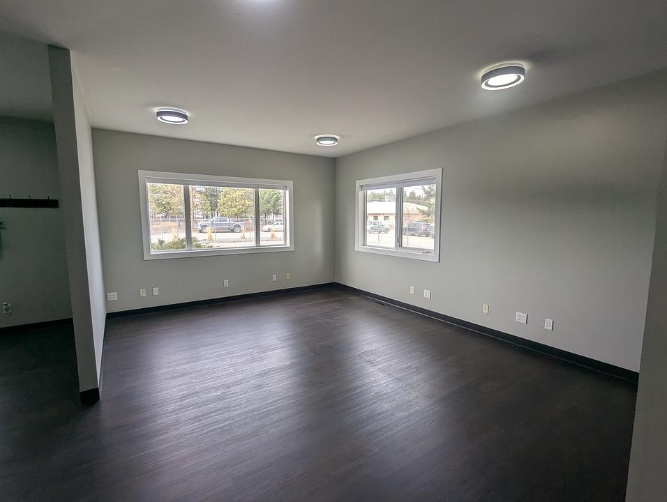 217 Industrial Road F, Cranbrook, BC