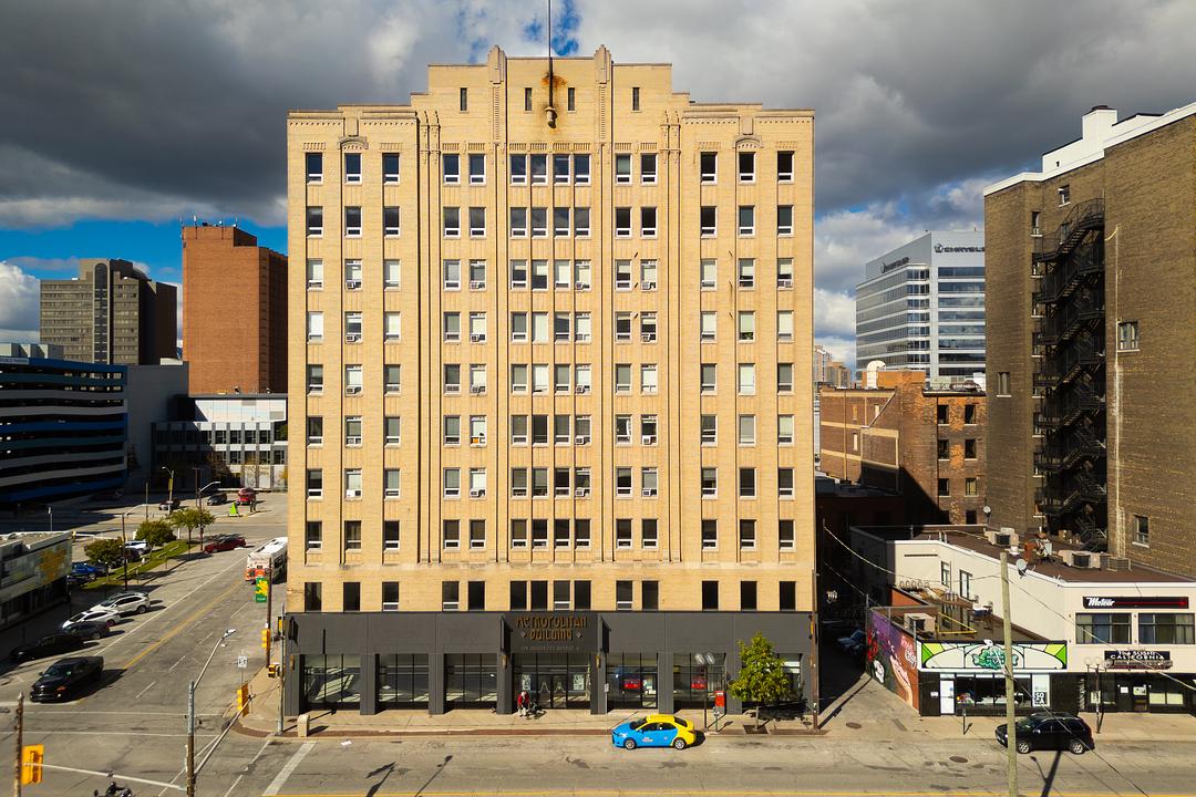 175 University Avenue West, Windsor, ON