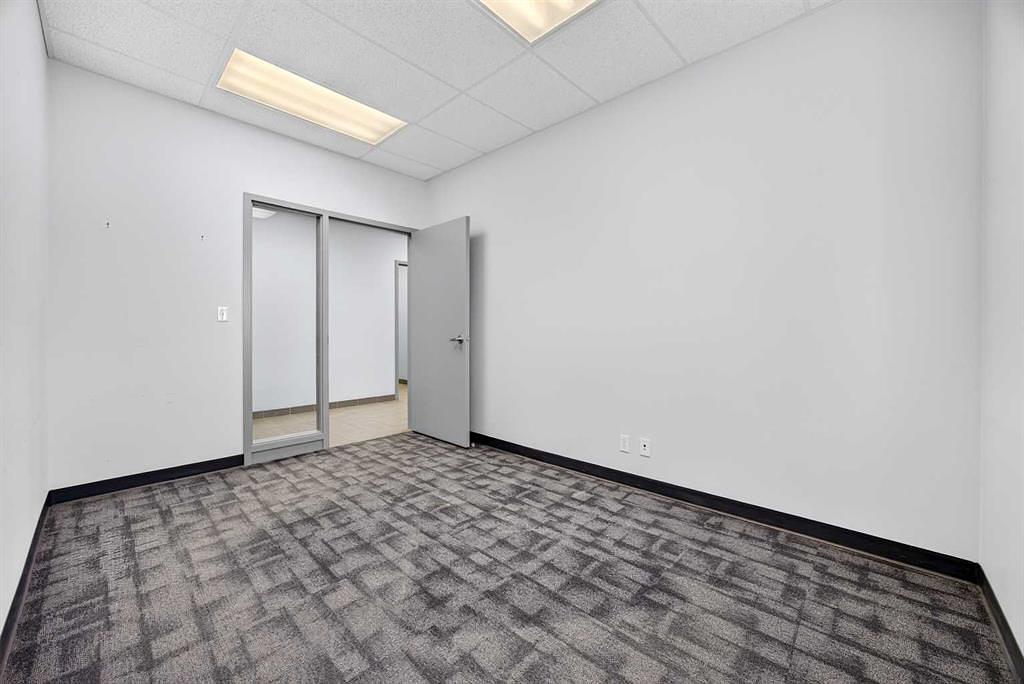 240086 Frontier Crescent, Rocky View County, AB