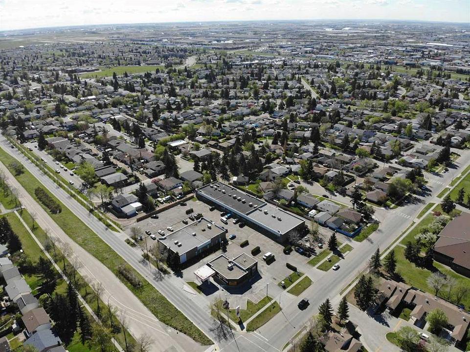 3101 34 Avenue Southeast, Calgary, AB