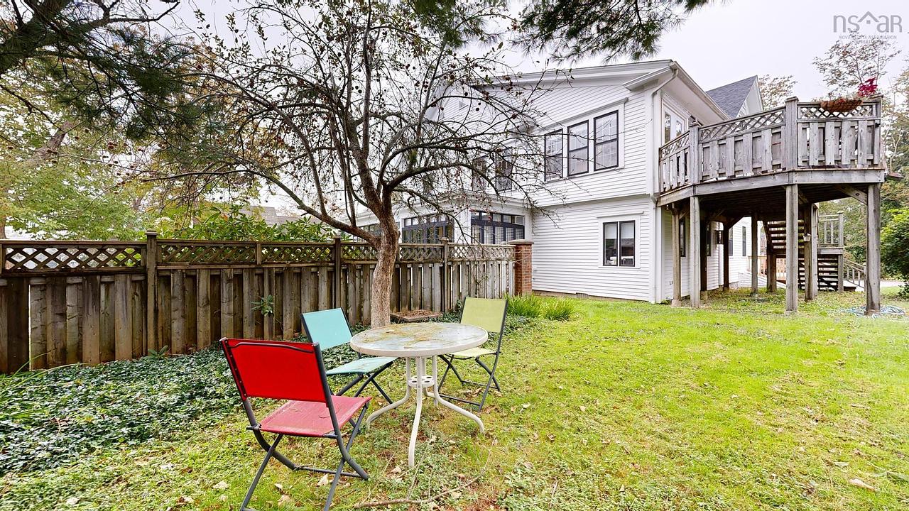 130 Water Street, Shelburne, NS