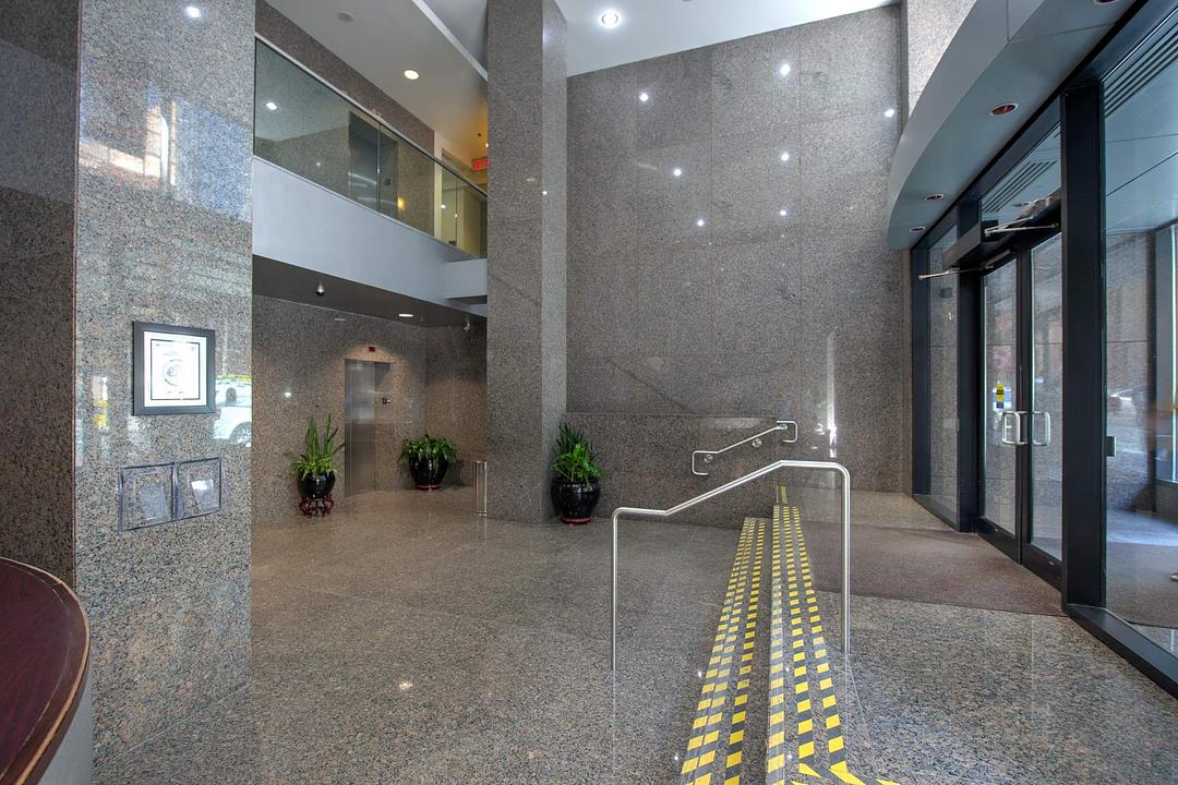 Office Unit - 100 Metcalfe Street, Ottawa, ON