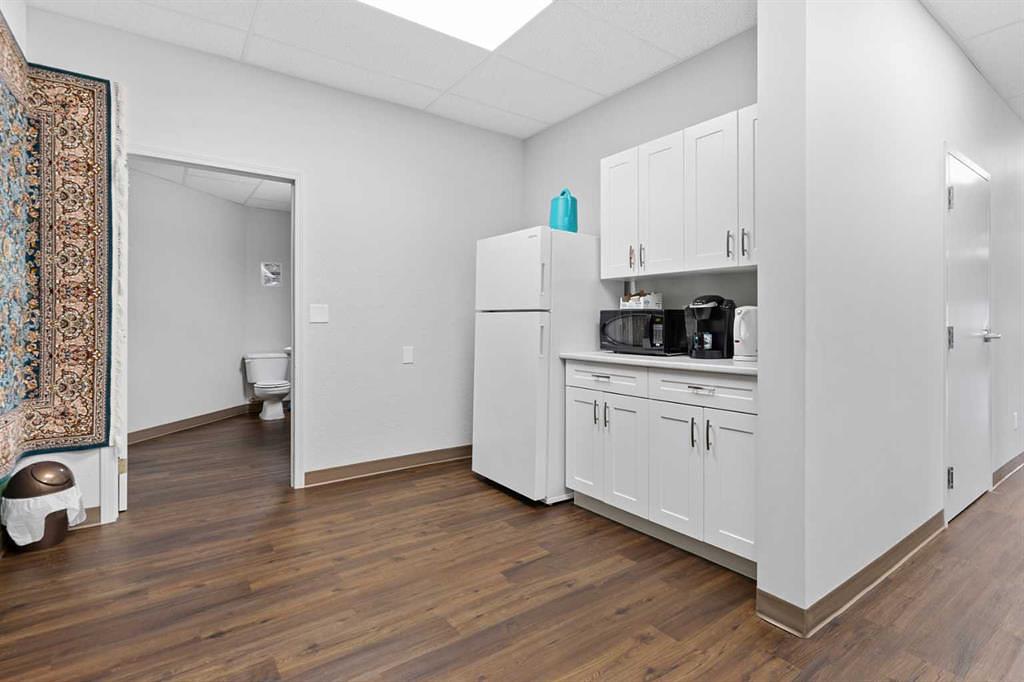 Office A - 4941 49 Street, Camrose, AB