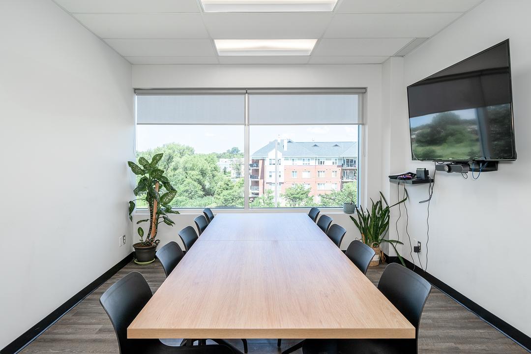 825 Boulevard Lebourgneuf, Québec, QC