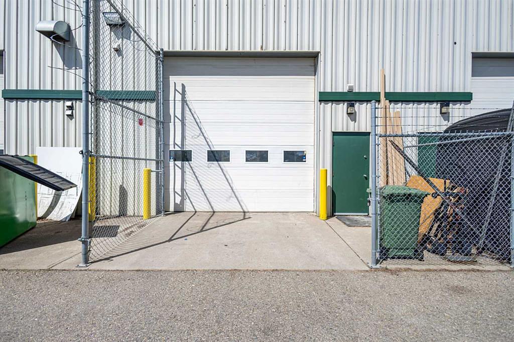 5 - 7948 51 Street Southeast, Calgary, AB