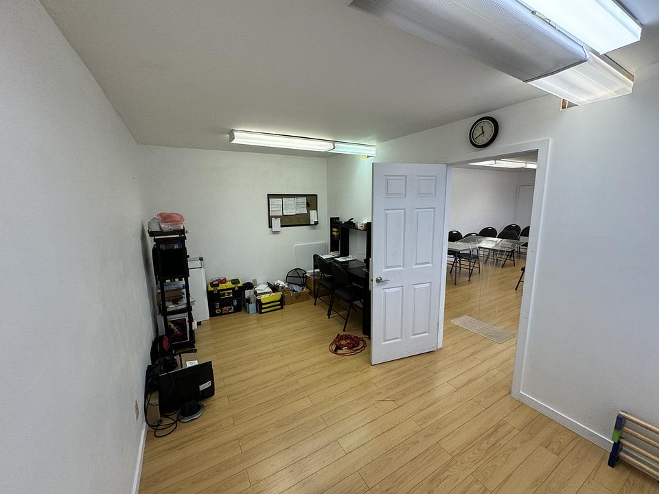 359 Lynn Ave, North Vancouver, BC