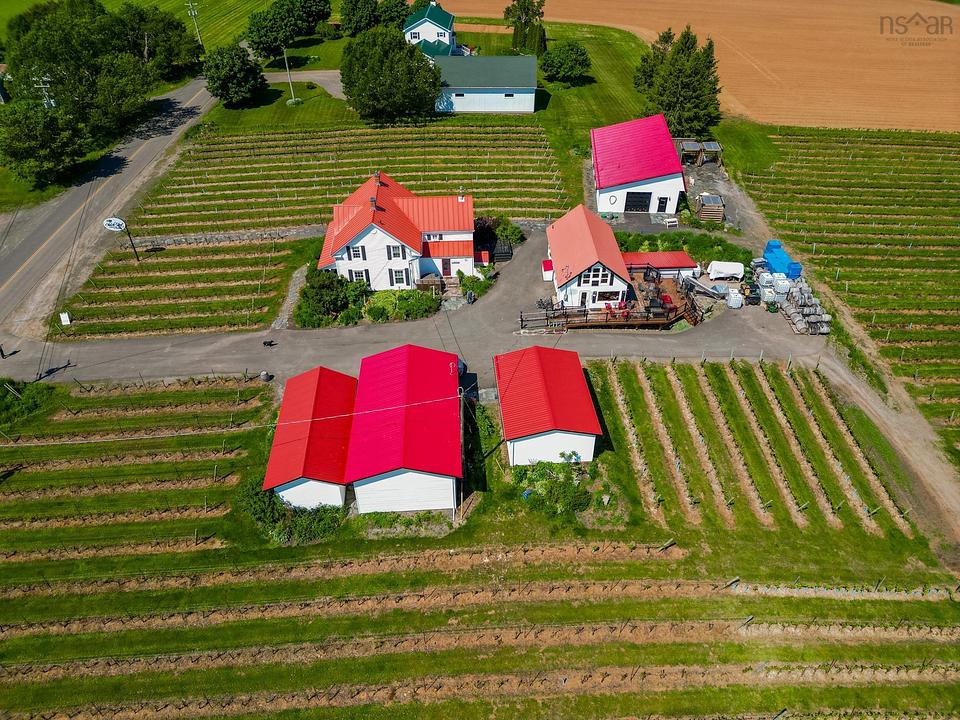 1365 Church Street, Port Williams, NS