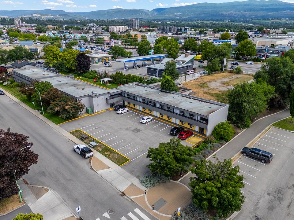 1891 Parkinson Way, Kelowna, BC